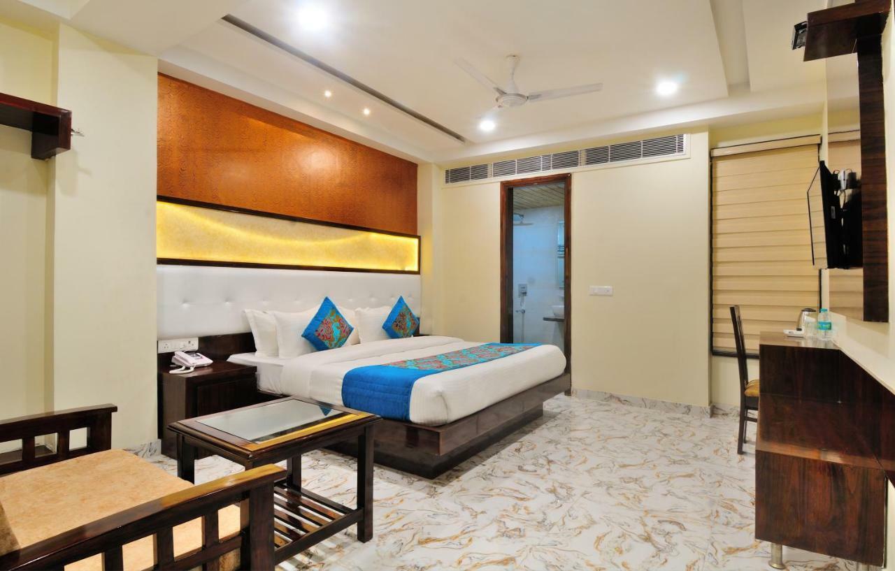 The Grand Uddhav Hotel New Delhi Exterior photo