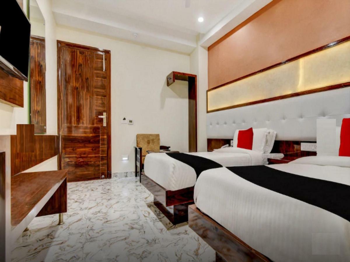 The Grand Uddhav Hotel New Delhi Exterior photo