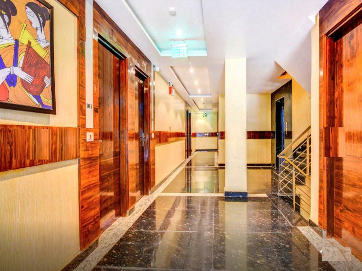 The Grand Uddhav Hotel New Delhi Exterior photo