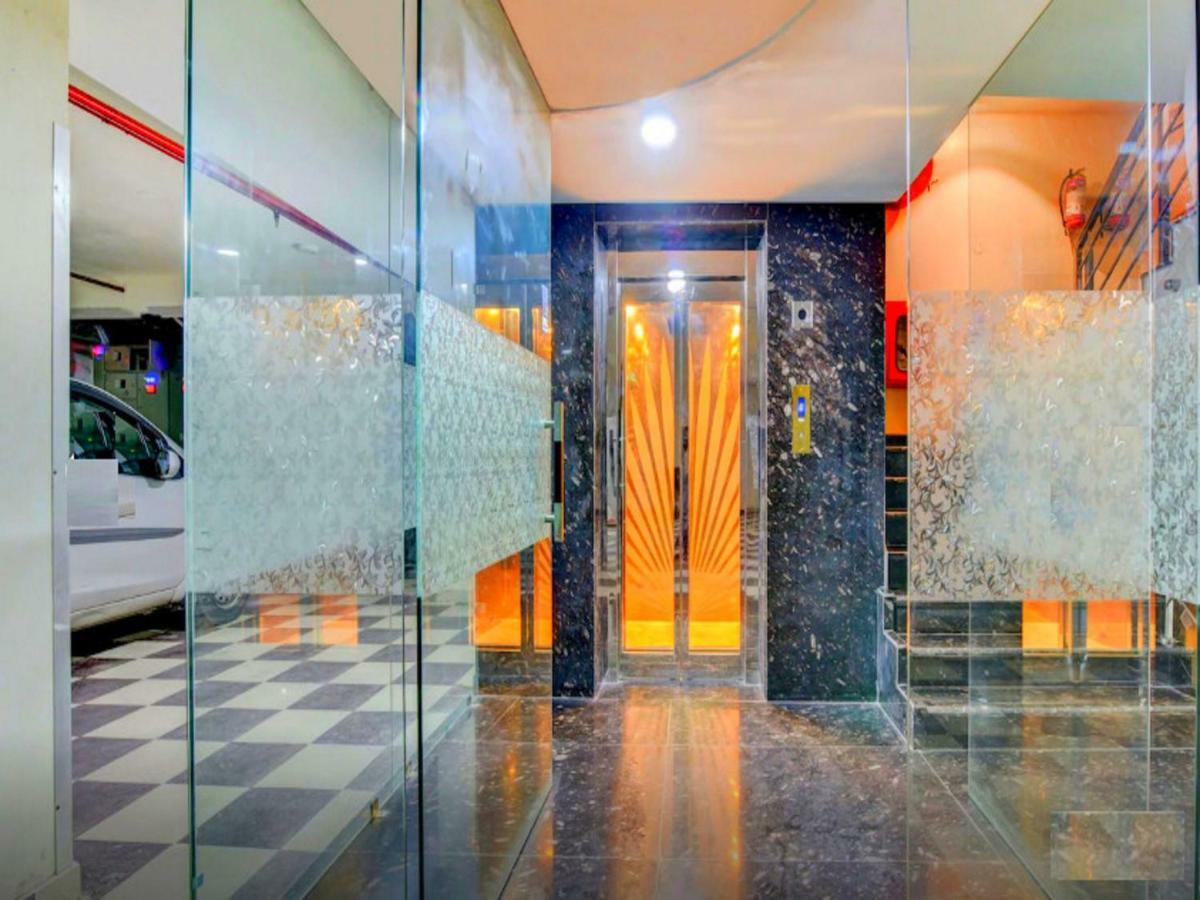 The Grand Uddhav Hotel New Delhi Exterior photo
