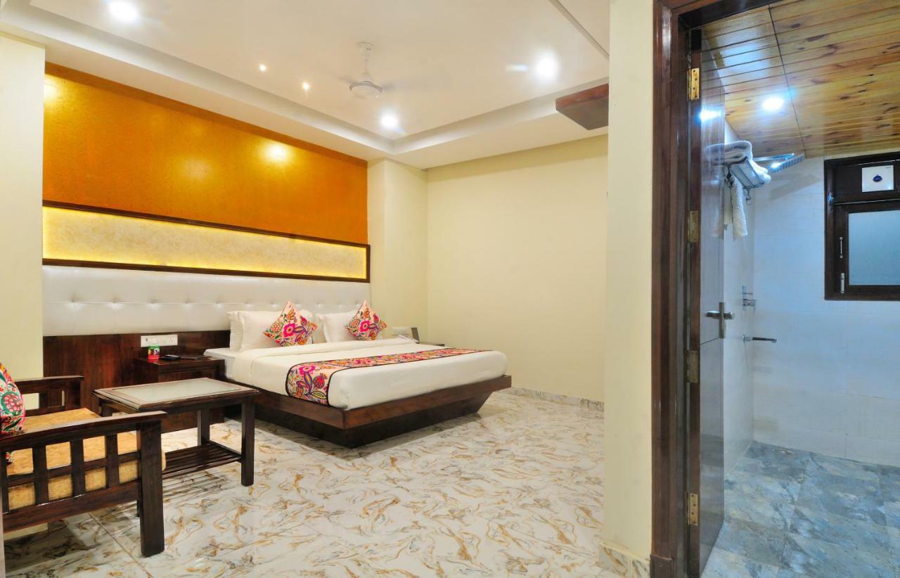 The Grand Uddhav Hotel New Delhi Exterior photo